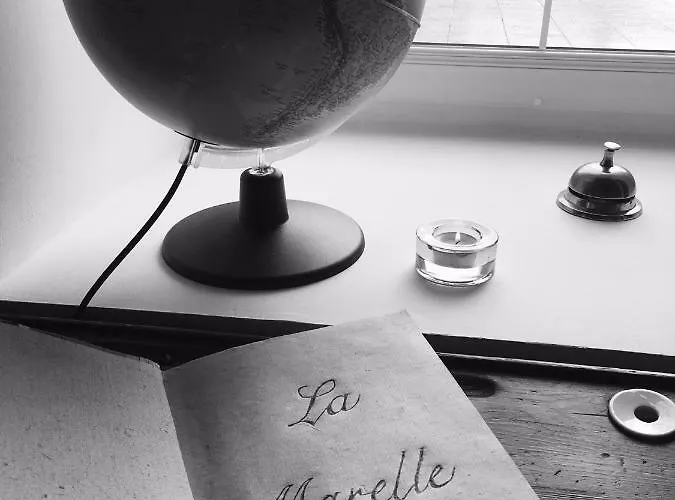 La Marelle Maison D Hôtes à 500m Du Canal Du Midi 3*